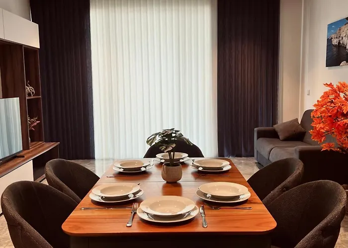 Sea View Mercury Tower, Rooftop Infinity Pool Daire Saint Julian's