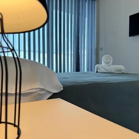 Апартаменты Sea View Mercury Tower, Rooftop Infinity Pool Сент Джулианс