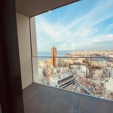 Sea View Mercury Tower, Rooftop Infinity Pool Апартаменты Сент Джулианс