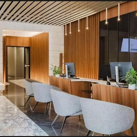 Sea View Mercury Tower, Rooftop Infinity Pool Апартаменты *