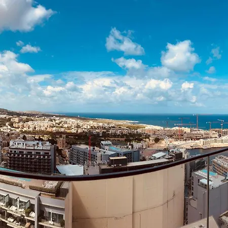 Sea View Mercury Tower, Rooftop Infinity Pool Appartement San Ġiljan