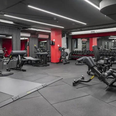 Sea View Mercury Tower, Rooftop Infinity Pool