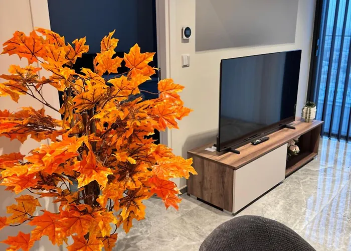 Sea View Mercury Tower, Rooftop Infinity Pool Apartament *