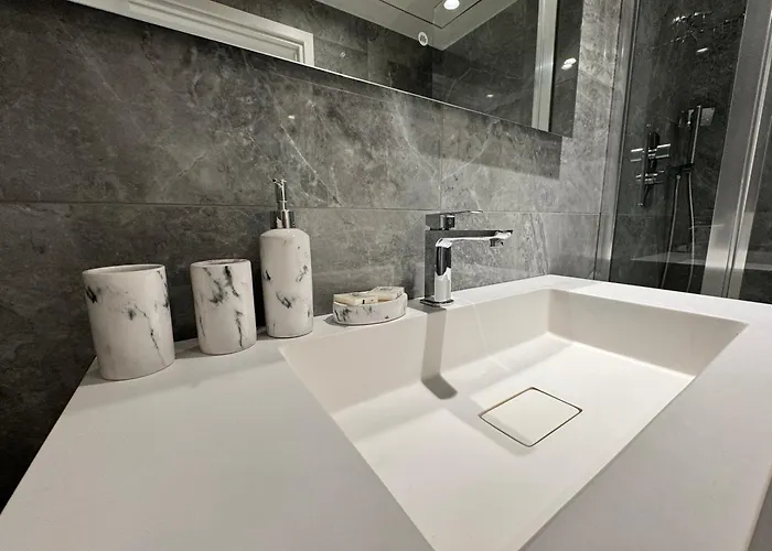 Apartman Sea View Mercury Tower, Rooftop Infinity Pool