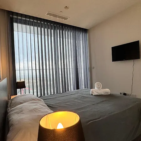 Sea View Mercury Tower, Rooftop Infinity Pool Saint Julian's